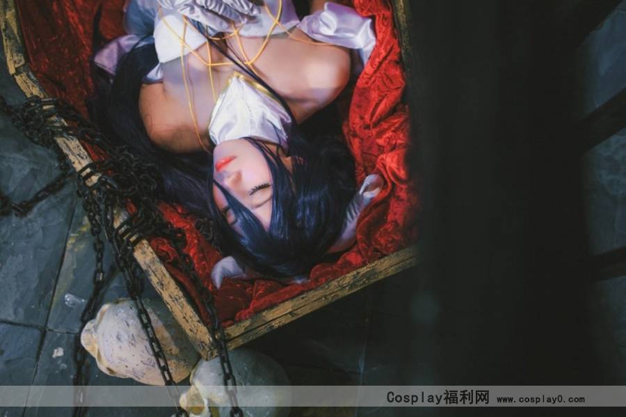 Cosplay福利/宅男女神雅儿贝德性感巨乳邪恶无圣光cos美图