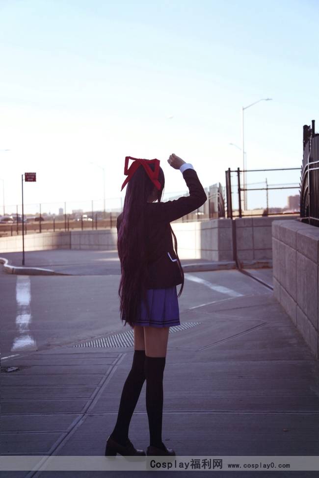 Cosplay福利/《约会大作战》夜刀神十香同人校服黑丝美腿Cos图片