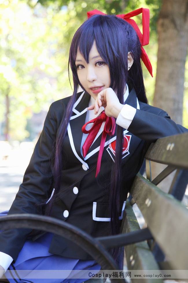 Cosplay福利/《约会大作战》夜刀神十香同人校服黑丝美腿Cos图片