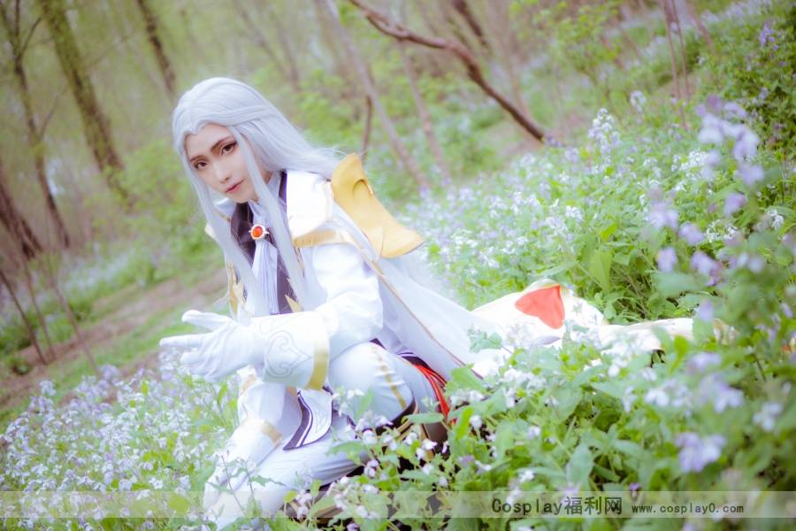 Cosplay福利/王者荣耀cosplay周瑜小乔纯白花嫁情人节真爱至上