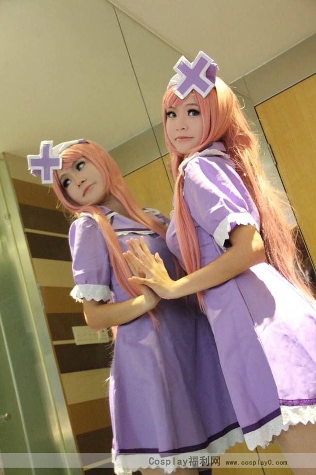 Cosplay福利/《VOCALOID》恋色病栋LUKA护士装Cos图片