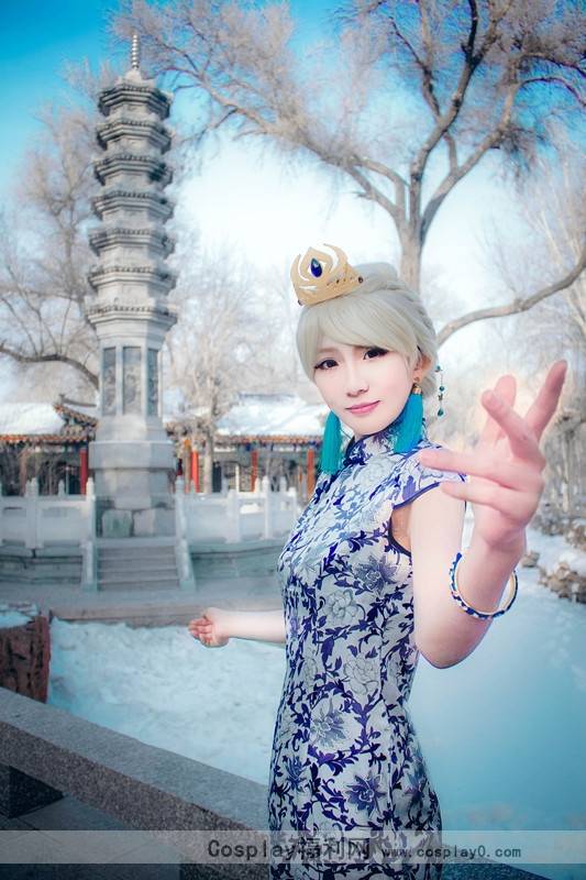 Cosplay福利/《冰雪奇缘》美女艾莎旗袍唯美Cos美图