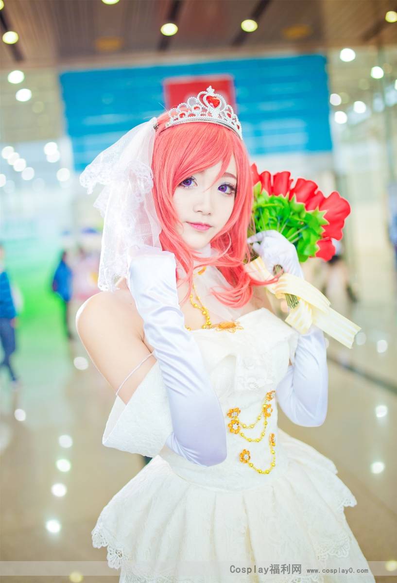 Cosplay福利/啾小妍Love Live!西木野真姬婚纱觉醒cosplay场照