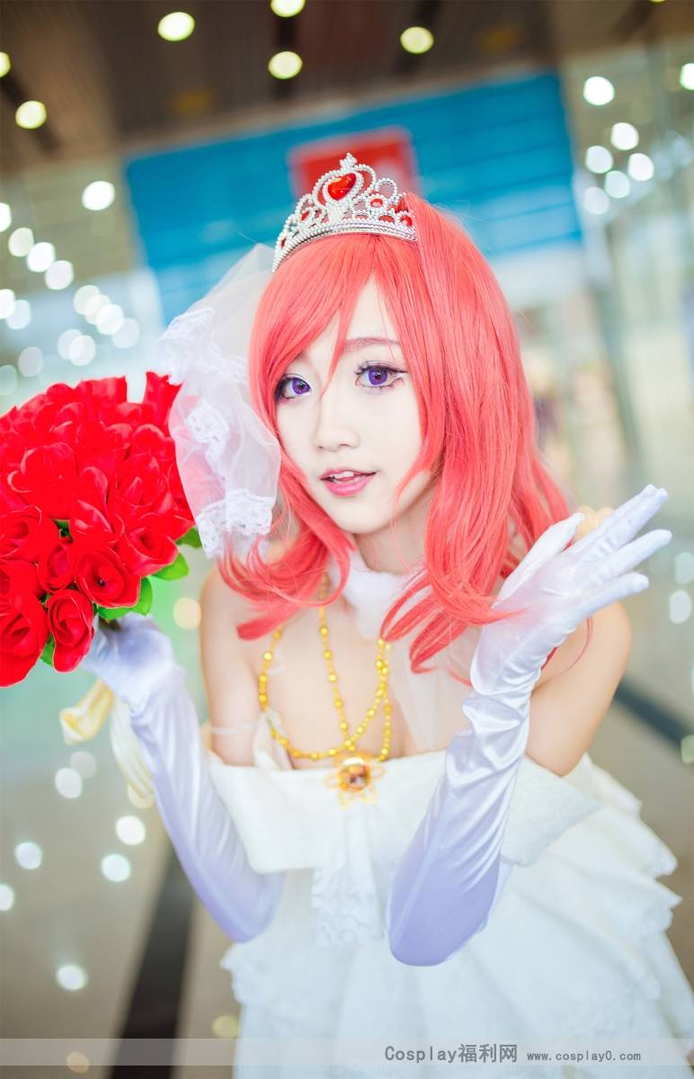 Cosplay福利/啾小妍Love Live!西木野真姬婚纱觉醒cosplay场照