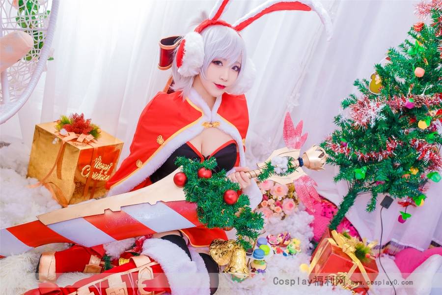 Cosplay福利/软妹啾小妍SAMA英雄联盟圣诞节锐雯cosplay美图