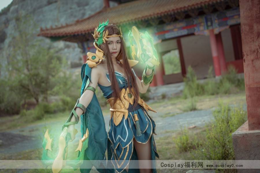 Cosplay福利/性感长腿美女王者荣耀cosplay虞姬美图