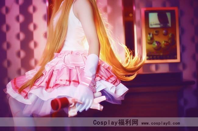 Cosplay福利/《刀剑神域》亚丝娜歌姬白丝美腿cos美女图片