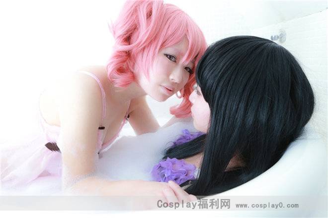 Cosplay福利/妖狐×仆SS髅髅宫歌留多情趣内衣cosplay番号
