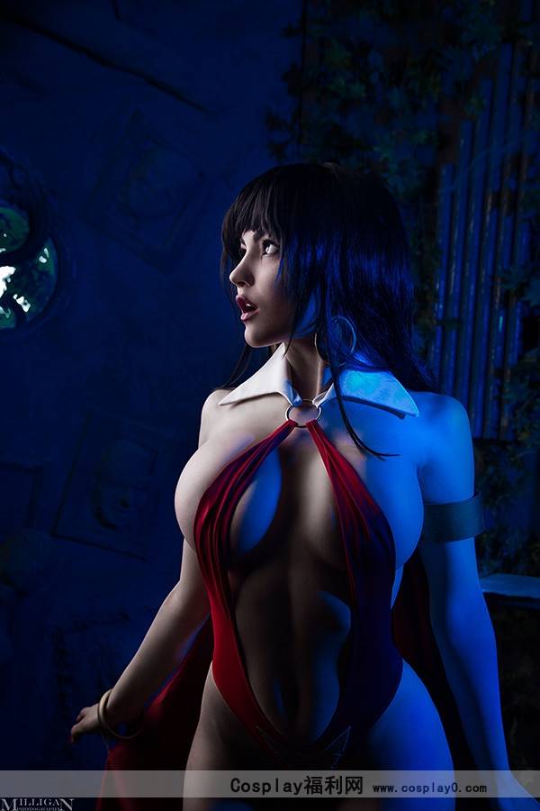 Cosplay福利/国外小姐姐上演完美诱惑 lolCos真的让人欲罢不能