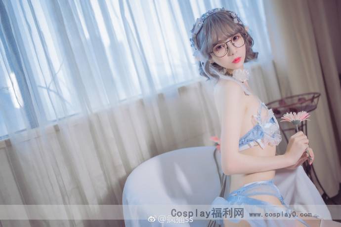 Cosplay福利/美少女疯猫ss丝袜控cosplay裸足无圣光番号