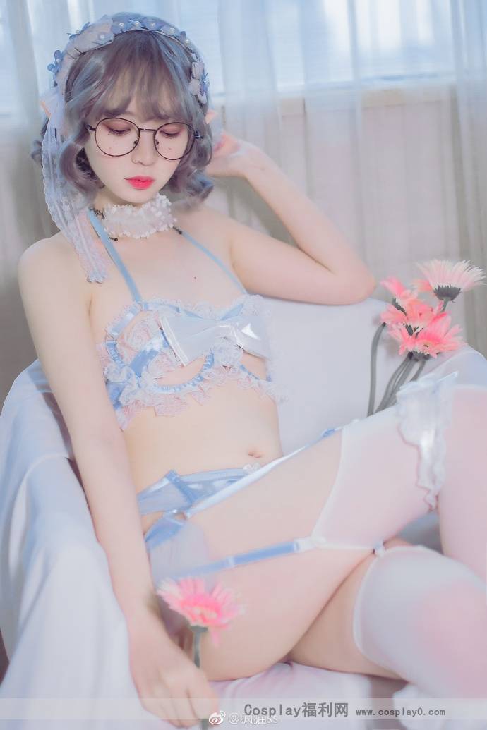 Cosplay福利/美少女疯猫ss丝袜控cosplay裸足无圣光番号