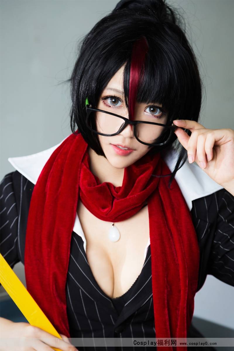 Cosplay福利/啾小妍英雄联盟无双剑姬菲奥娜女校长制服黑丝cosplay