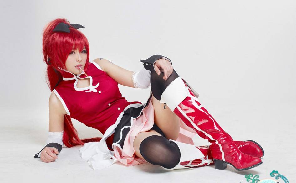 Cosplay福利/美女嫩模晴空物语cos福利 抓奶撩裙大尺度无下限