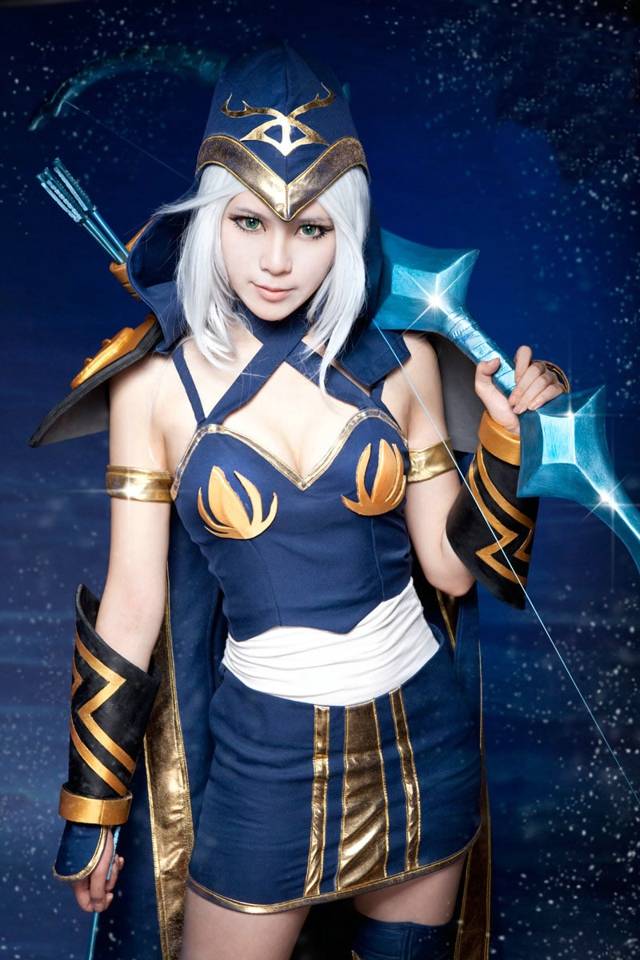 Cosplay福利/贞德cosplay福利图片 二次元比基尼美女图片