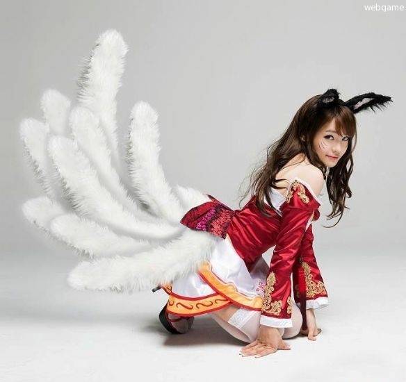 Cosplay福利/英雄联盟阿狸风女美女cosplay 巨乳深V豪放大秀性感