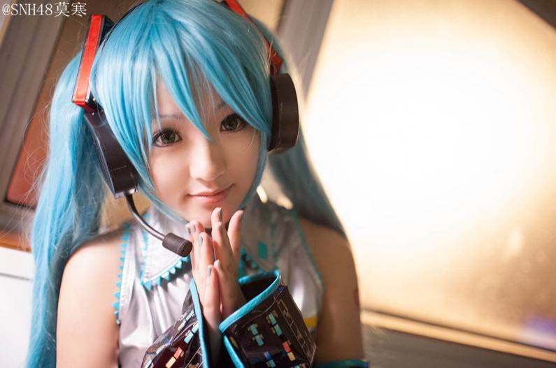 Cosplay福利/SNH48莫寒音乐萌妹初音未来cosplay