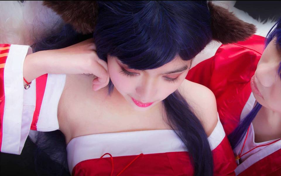 Cosplay福利/未来日记我妻由乃cosplay福利图片 少女裸足控福利