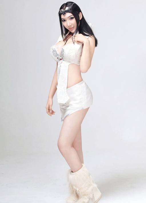 Cosplay福利/乳神张婉悠cosplay美女图片 福利图让你把持不住