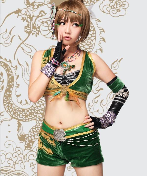 Cosplay福利/真三国无双超萌版鲍三娘性感萝莉雪白酥胸cosplay