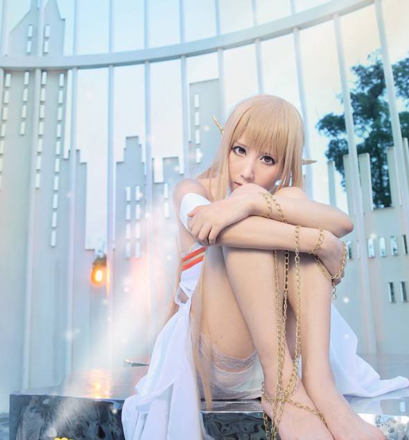 Cosplay福利/OSK39天团刀剑神域囚禁的少女亚丝娜cosplay美腿福利