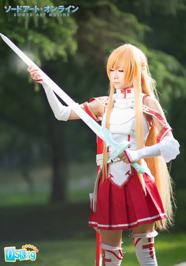 Cosplay福利/小萝莉巨剑怒斩骚年！OSK39小甜刀剑神域Cos美图