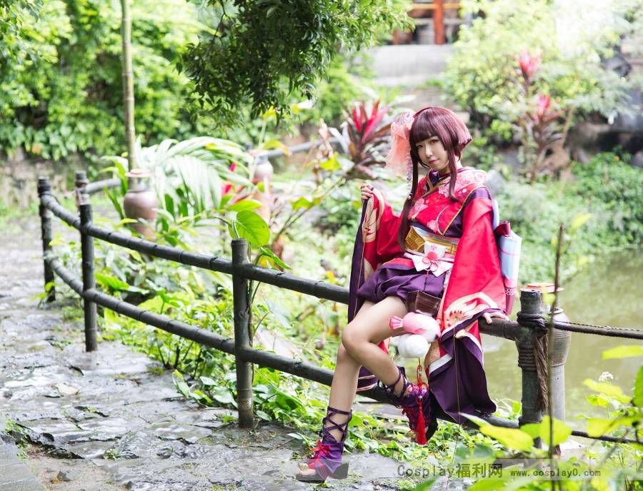 Cosplay福利/【cos正片】阴阳师cosplay神乐和服萝莉美图