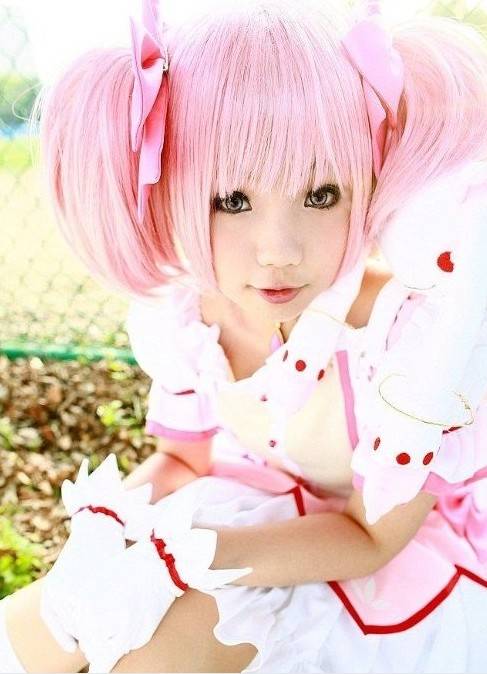 Cosplay福利/卖萌露深沟!巨乳萝莉魔法少女小圆COS合集