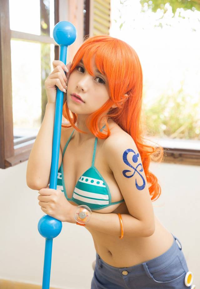 Cosplay福利/小林家的龙女仆巨乳美女死库水露科亚cosplay福利图片