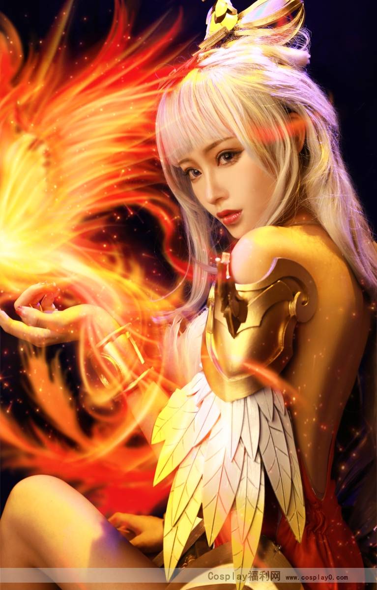 Cosplay福利/性感美女王者荣耀cosplay凤凰于飞王昭君美腿图片