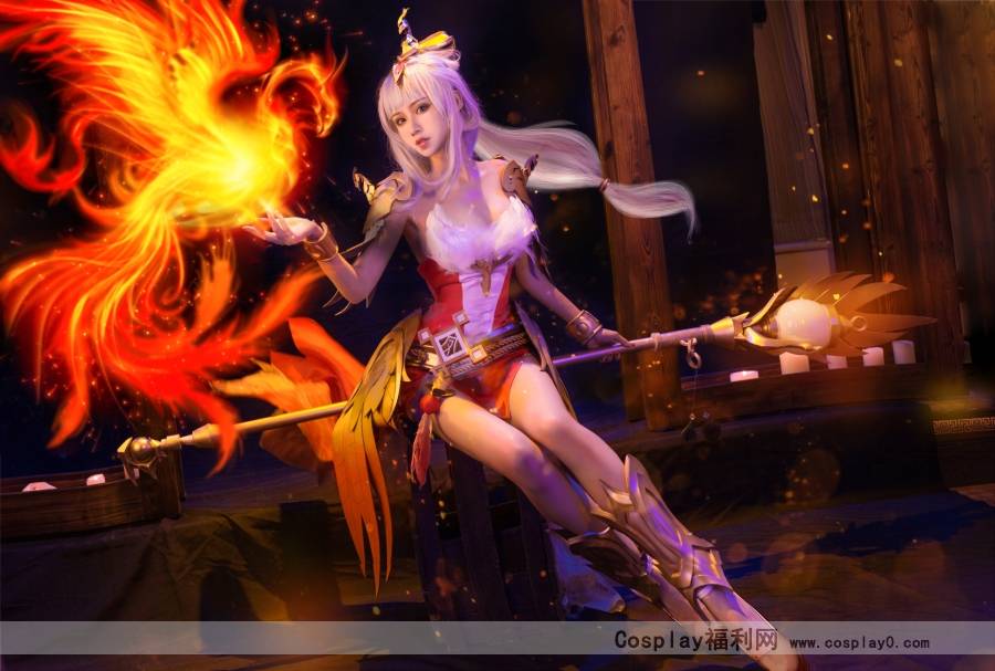 Cosplay福利/性感美女王者荣耀cosplay凤凰于飞王昭君美腿图片