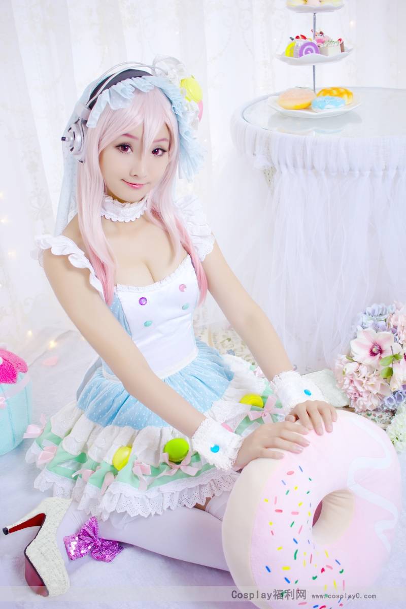 Cosplay福利/色气满满二次元美女马卡龙超级索尼子cosplay图片