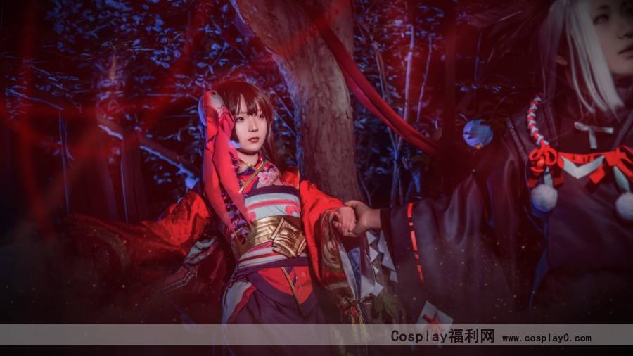 Cosplay福利/二次元萝莉阴阳师手游神乐和服cosplay美女图片