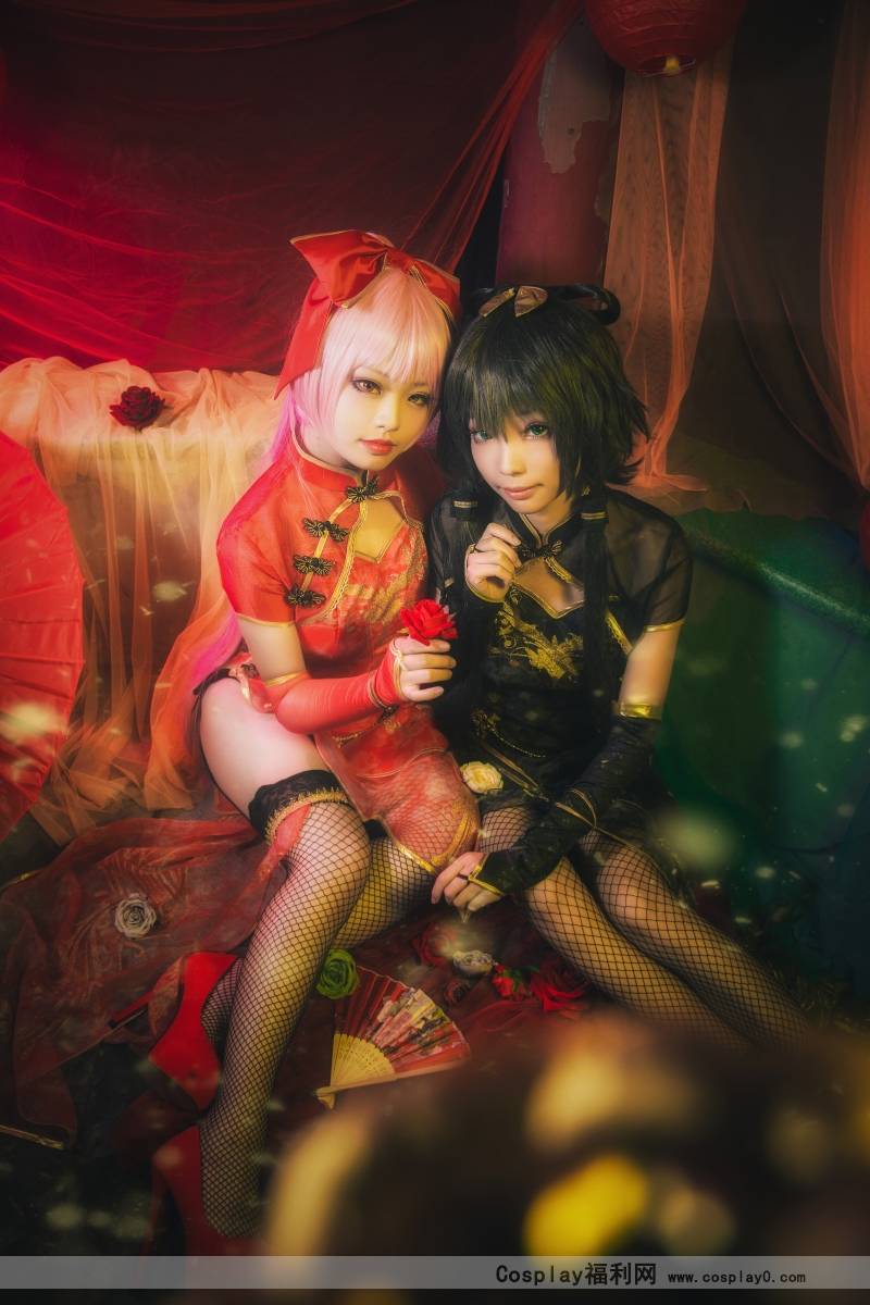 Cosplay福利/金丝雀巡音流歌旗袍网袜cosplay美女图片