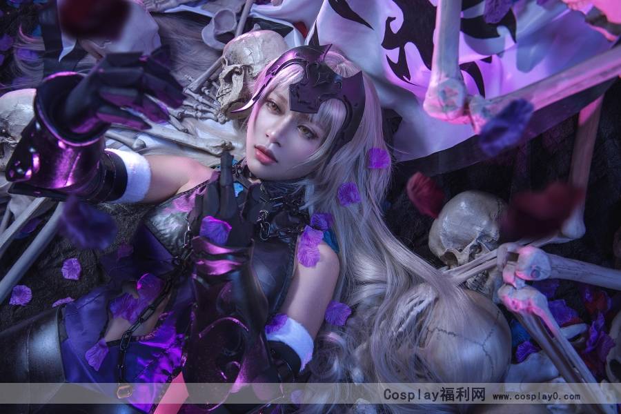 Cosplay福利/Fate/Grand Order贞德巨乳美女cosplay图片