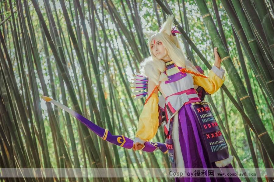 Cosplay福利/白皙性感美女阴阳师森林之姬白狼cos图片