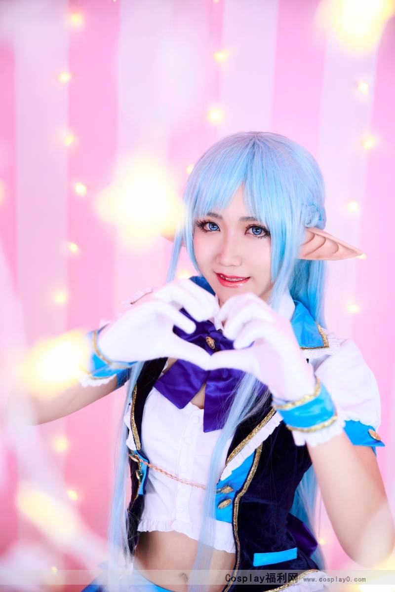 Cosplay福利/刀剑神域偶像歌姬亚丝娜萝莉白丝cosplay图片