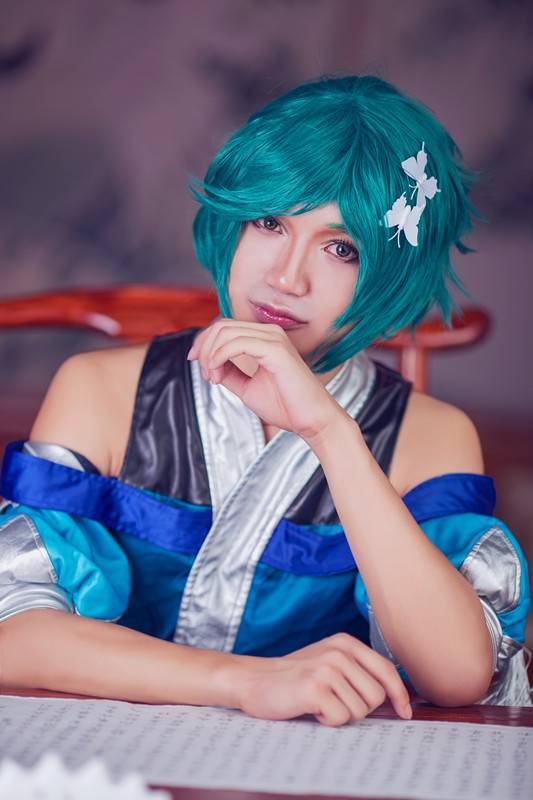 Cosplay福利/半次元coser最新王者荣耀cosplay庄周图片