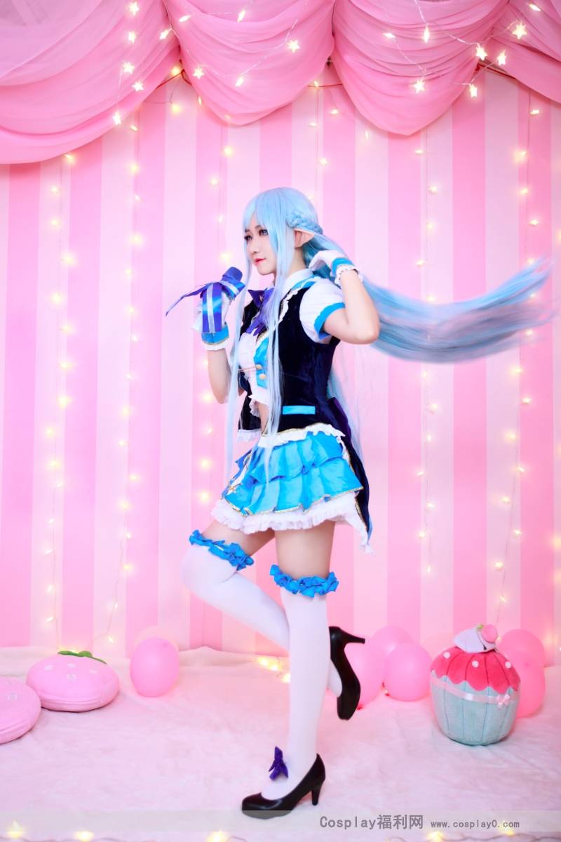 Cosplay福利/刀剑神域偶像歌姬亚丝娜萝莉白丝cosplay图片