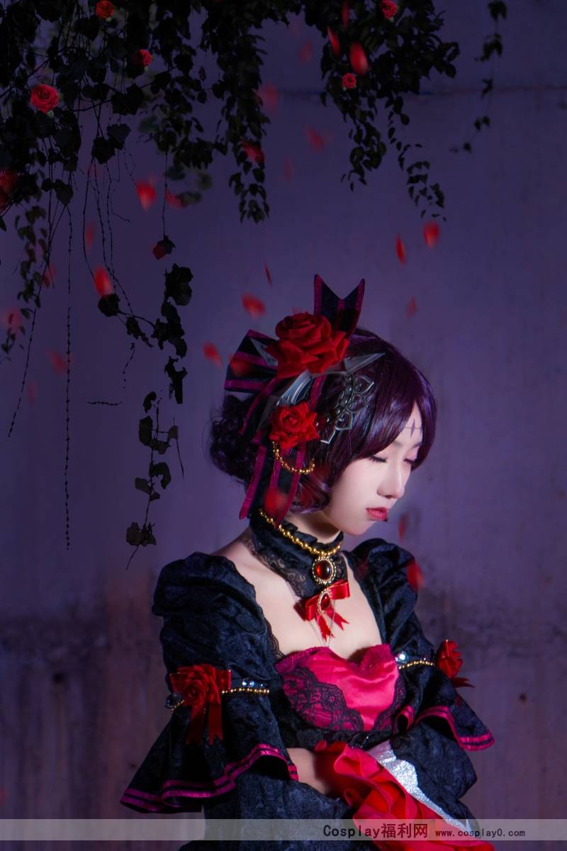 Cosplay福利/二次元美女王者荣耀cosplay露娜哥特玫瑰图片