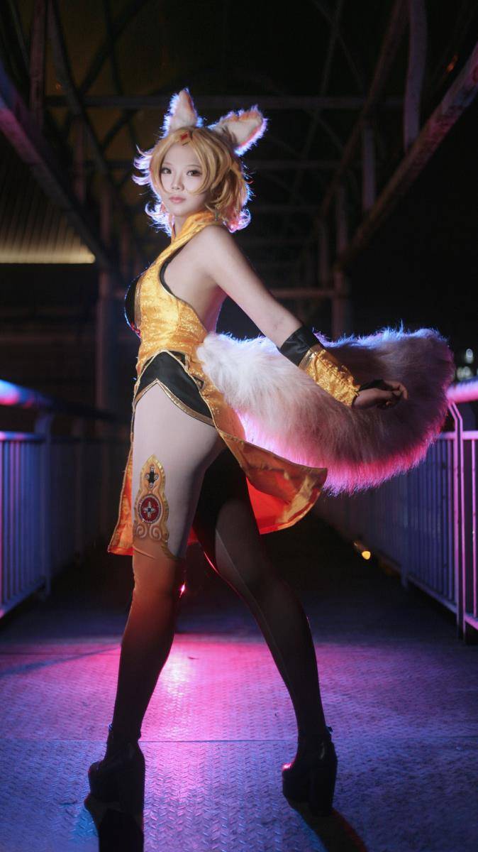 Cosplay福利/王者女英雄Cosplay泳装 王者荣耀妲己cosplay图片