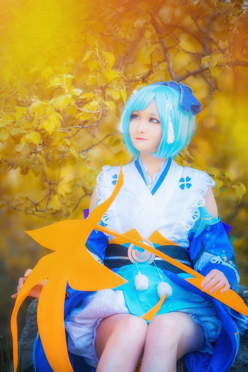 Cosplay福利/半次元福利向阴阳师cosplay萤草美女图片