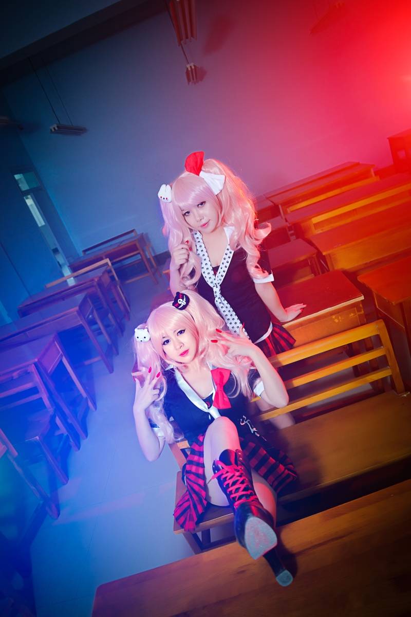 Cosplay福利/半次元美女coser弹丸论破江之岛盾子cosplay图片