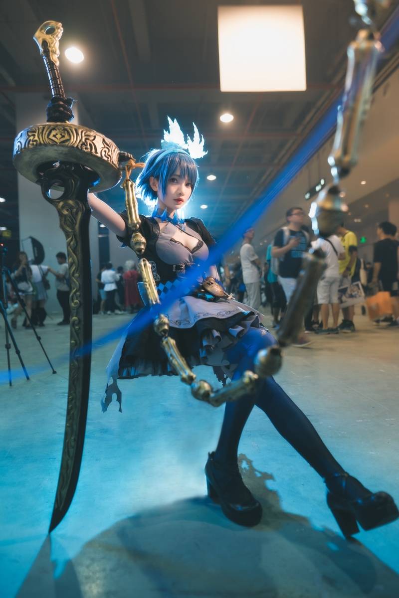 Cosplay福利/半次元福利向《死亡爱丽丝》爱丽丝cosplay图片