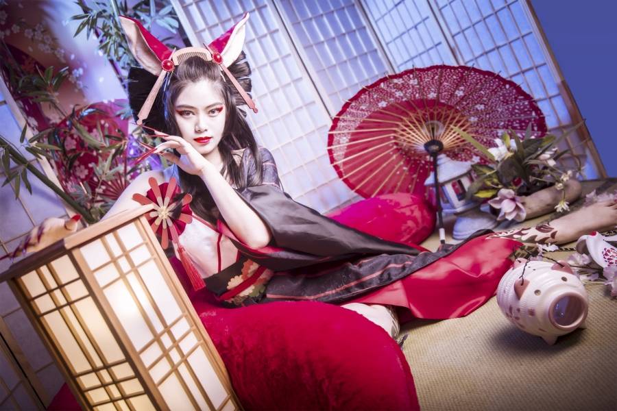 Cosplay福利/半次元福利向阴阳师cosplay三尾狐美女图片