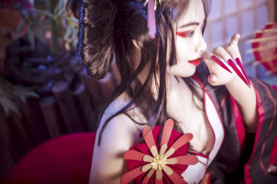 Cosplay福利/半次元福利向阴阳师cosplay三尾狐美女图片