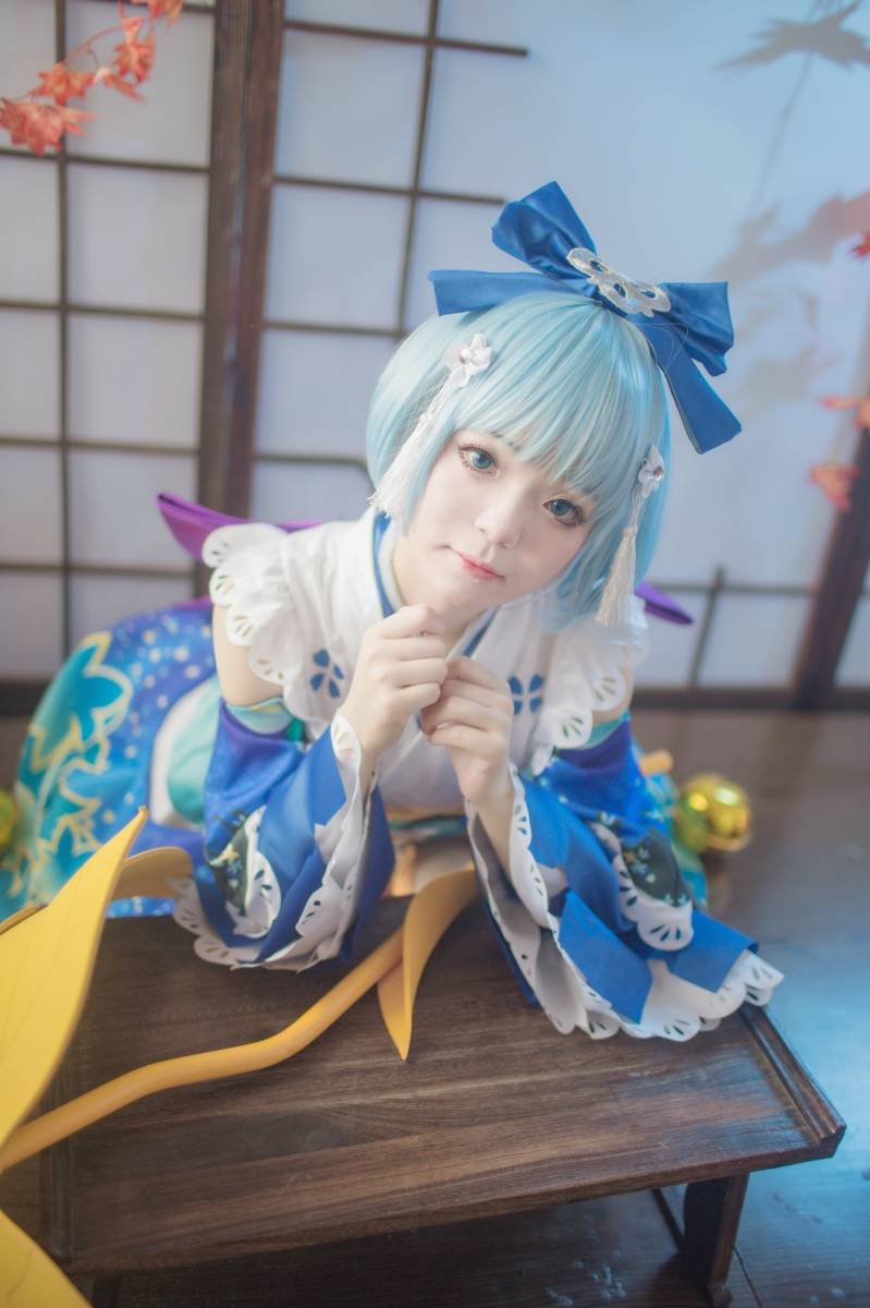 Cosplay福利/半次元福利向阴阳师cosplay萤草美女图片