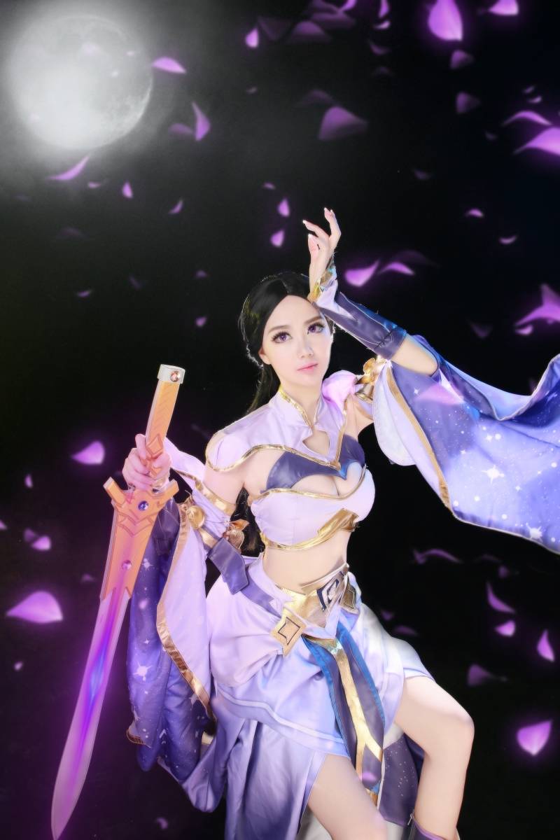 Cosplay福利/王者女英雄Cosplay泳装 王者荣耀露娜cosplay图片