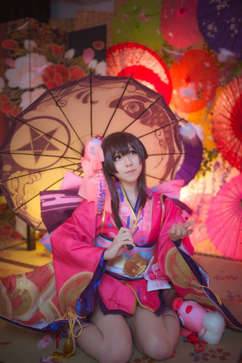 Cosplay福利/半次元福利向阴阳师神乐cosplay图片