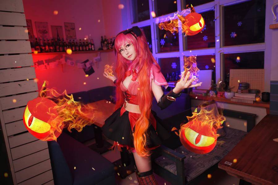 Cosplay福利/王者女英雄Cosplay泳装 王者荣耀cosplay安琪拉图片