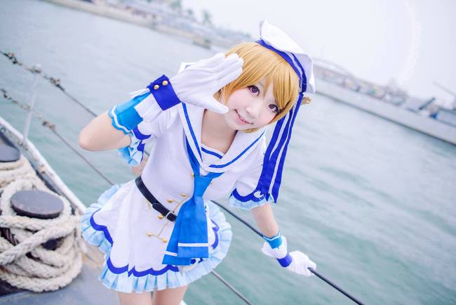 Cosplay福利/《Love Live!》小泉花阳舰娘萝莉cosplay图片